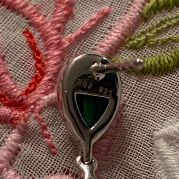 💕Sterling Silver and  Malachite Earrings - Picture 5 of 5